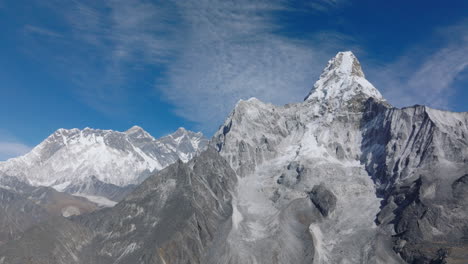 Aerial-drone-shot-of-Ama-Dablam-on-the-Everest-Base-Camp-trek,-Nepal,-with-the-majestic-Everest-range-as-the-backdrop