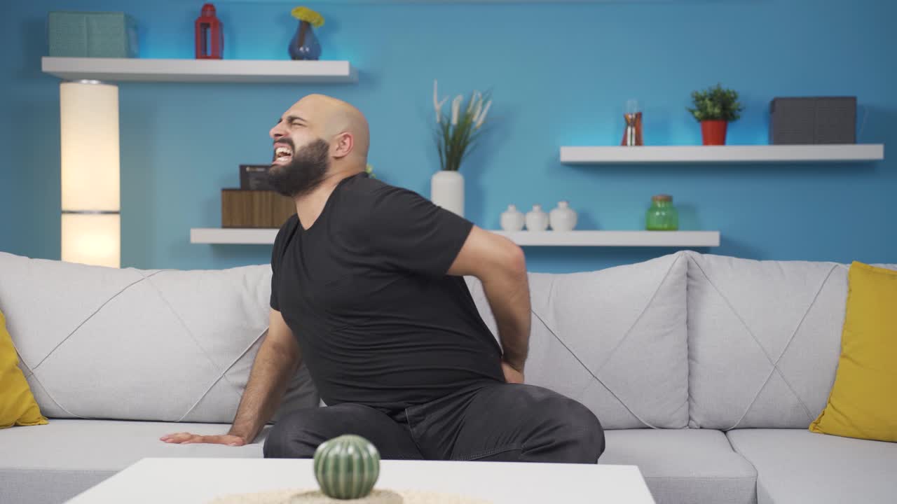 허리 통증과 허리통을 가진 남자