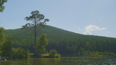 serene mountain lake scenery