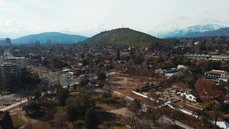 Los-Dominicos-Park-Overlooking-The-Cerro-Calán-Hill-And-Andes-In-The-Commune-Of-Las-Condes,-Santiago-City,-Chile