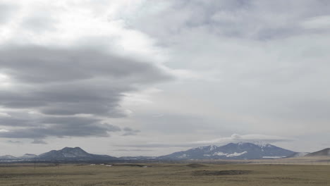 Time-lapse-of-storm-clouds-over-San-Francisco-Peak-north-of-Flagstaff-Arizona