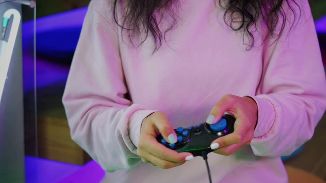 비디오 게임을 하는 여자