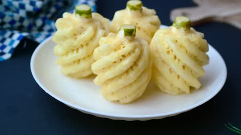 preparando una piña