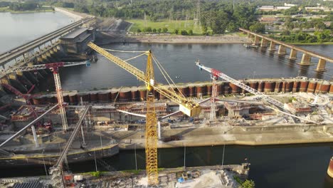 Locked-off-aerial-view-over-the-TVA-Chickamauga-Dam-and-locks,-Chattanooga-Tennessee