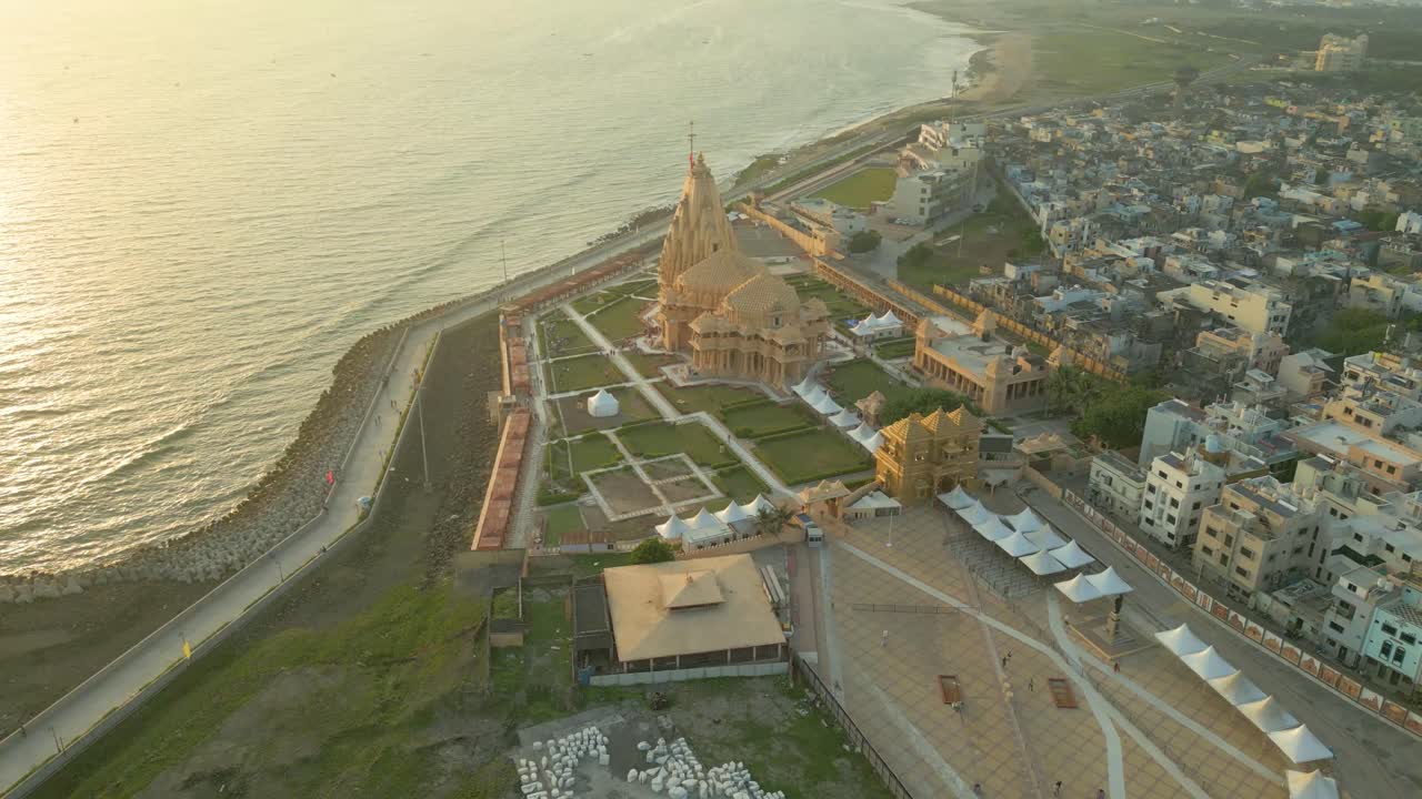 12 Jyotirlingas in India, Temples of Lord Shiva, indian temple architecture, Somnath Temple Aerial view