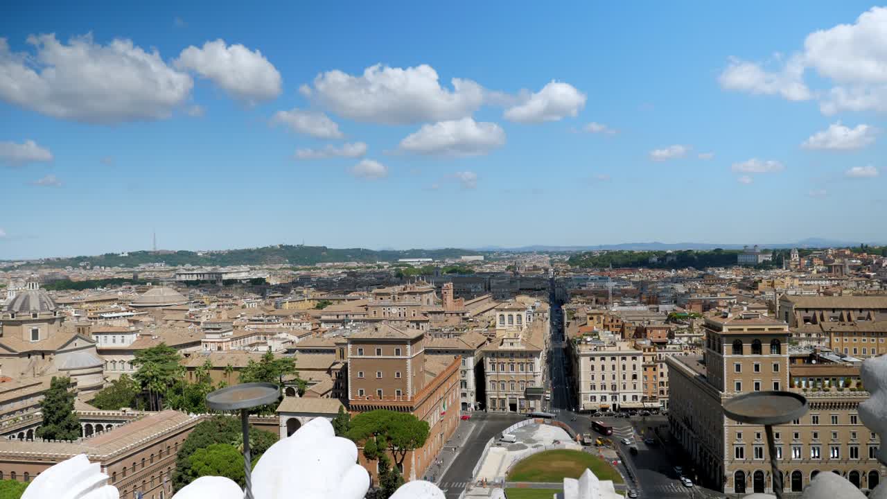 유명한 베네치아 광장의 꼭대기에서 볼 수 있는 전망
