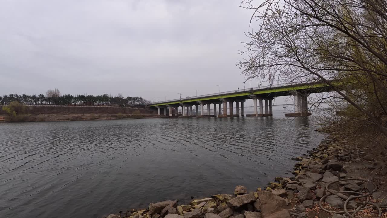 Beautiful Yanghwa Hangang Riverside Park In Seoul, South Korea - POV