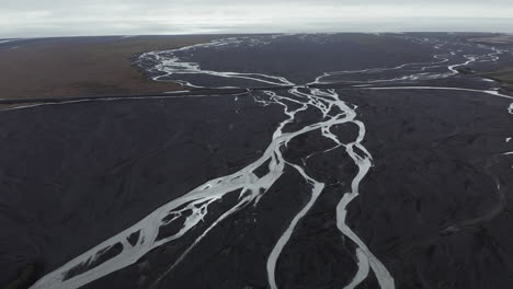 Vista-Aérea-Aérea-Del-Río-Islandia-Mulakvisl