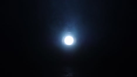 밤에 보름달