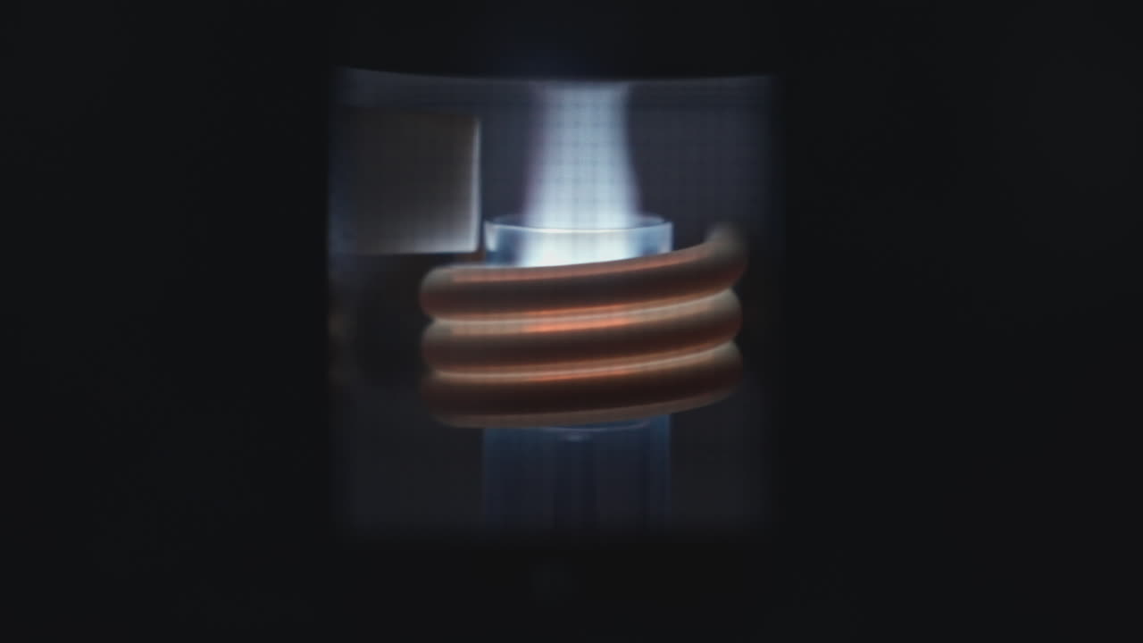 эксперимент с нагревательной катушкой