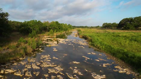 Imágenes-Aéreas-Del-Río-Pedernales-Cerca-De-Stonewall-Texas