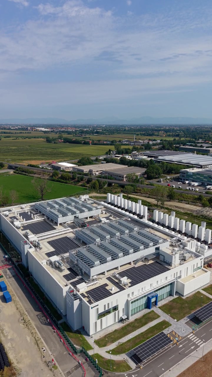 Moderne datacenter campus, der understøtter digital transformation i Italien.
