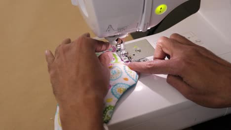 sewing a recycling handmade face mask