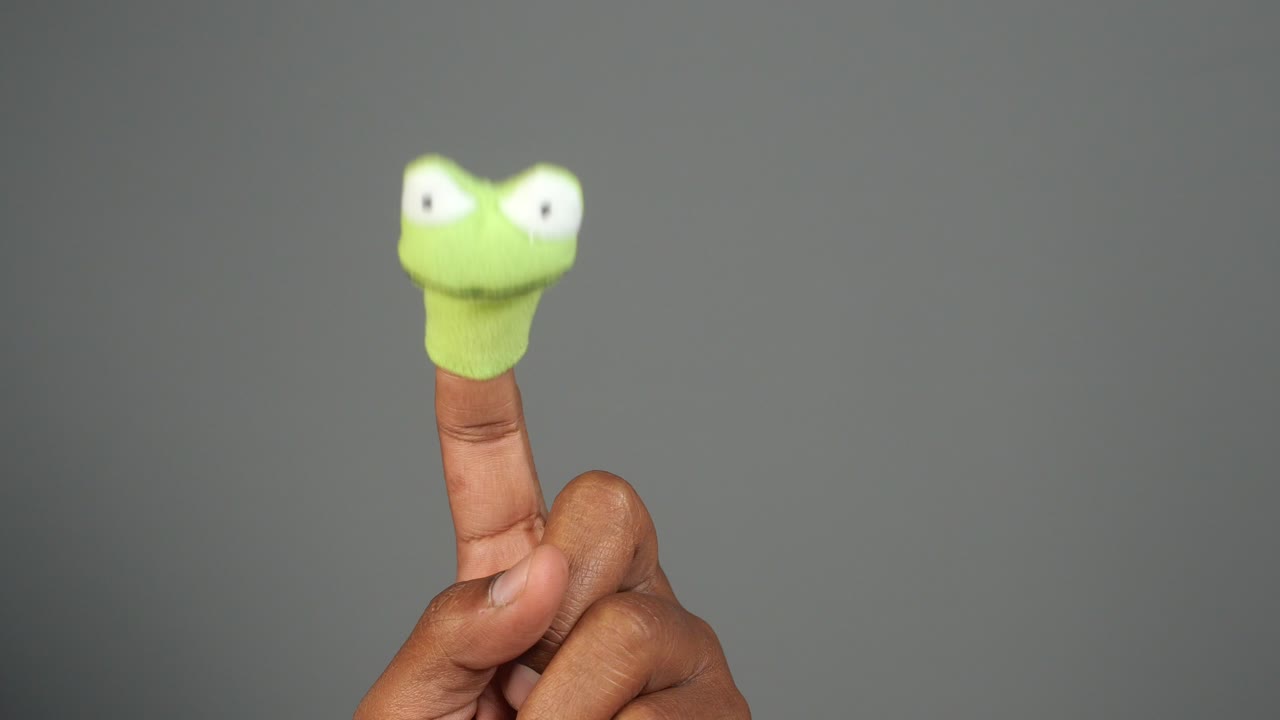 Finger Puppet Frog