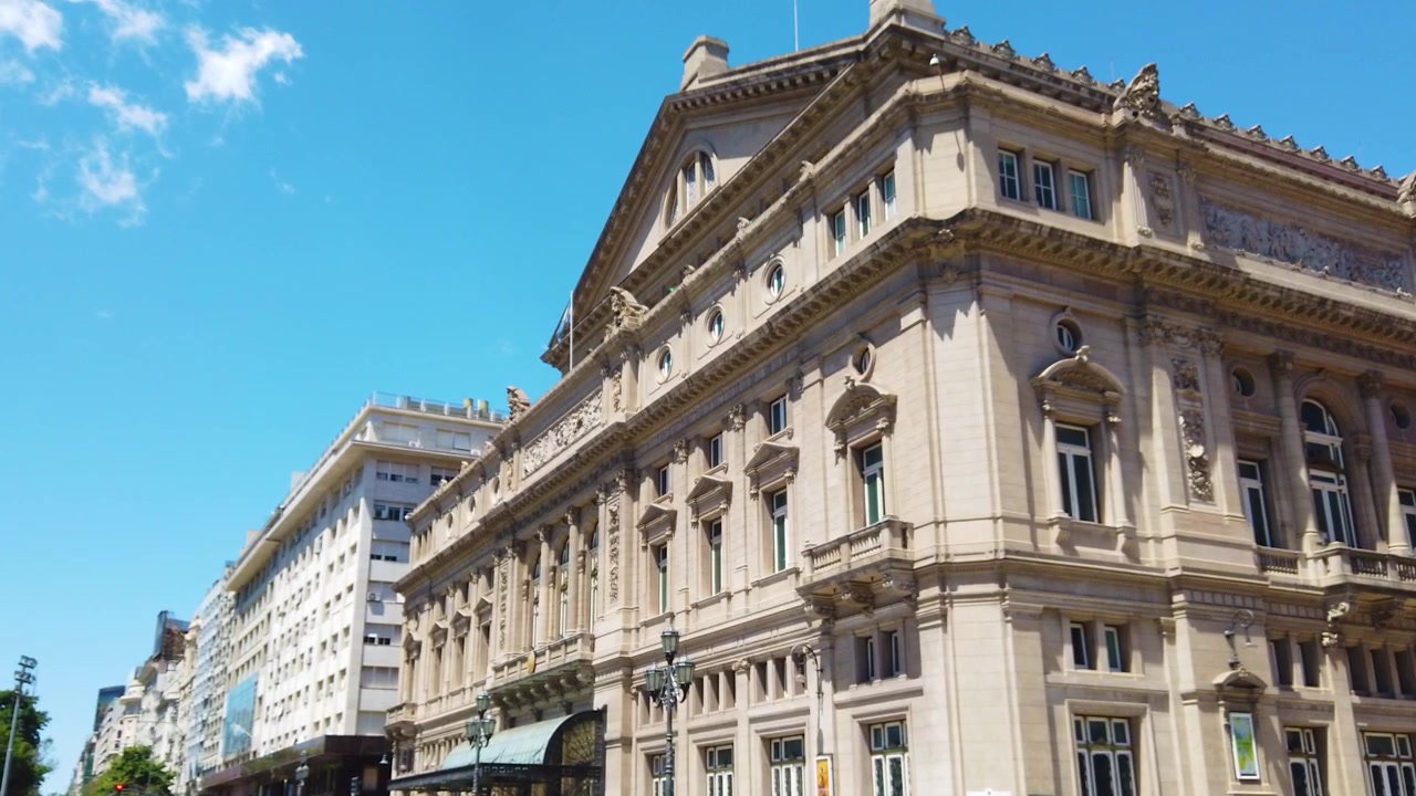 Teatro Colón in Viale 9 de Julio, città di Buenos Aires, punto di riferimento storico dell'Argentina