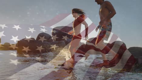 Animation-Der-Flagge-Der-USA-über-Einer-Vielfältigen-Gruppe-Von-Freunden-Am-Strand