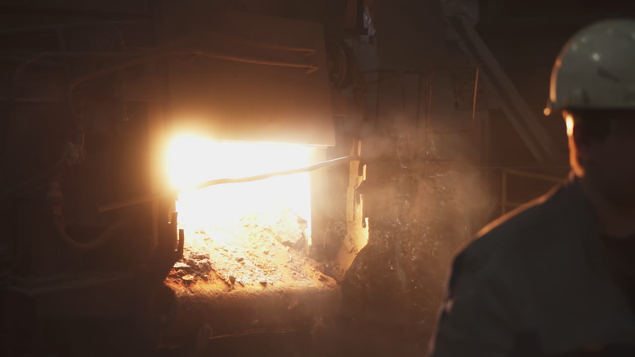 La lavorazione dei metalli in una fabbrica