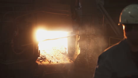 procesamiento de metales en una fábrica
