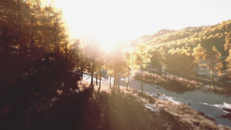 Impresionante-Paisaje-Durante-El-Otoño-Para-Septiembre