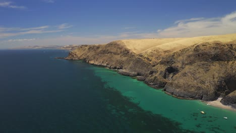 Aerial-view-of-the-coastline-of-Fleurieu-Peninsula,-South-Australia