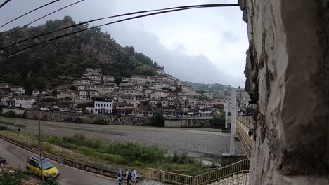 Timelapse-to-bridge-in-Berat,-Albania