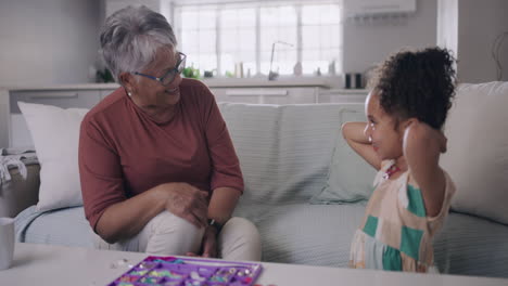 el vínculo entre abuela y nieto