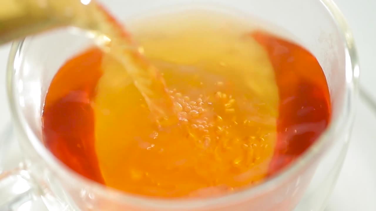 차 농장 산업 수출 농업 스리랑카 녹차 잎 차 덤불 클로즈업 경치 손 따기 차 따기