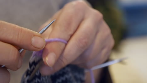 close-up view: tubular knitting yarn with a stockinette stich pattern