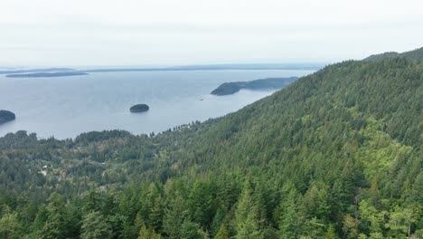 Wide-aerial-view-of-the-San-Juan-Islands