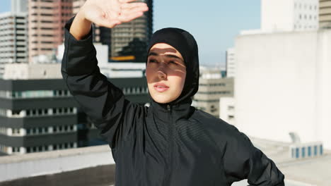 Musulmana,-Fitness-Y-Mujer-De-La-Ciudad-Con-Entrenamiento