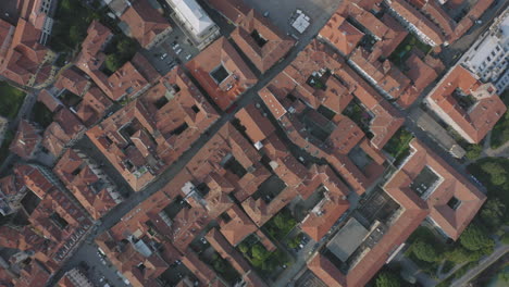 Flying-over-Ivrea-town-square