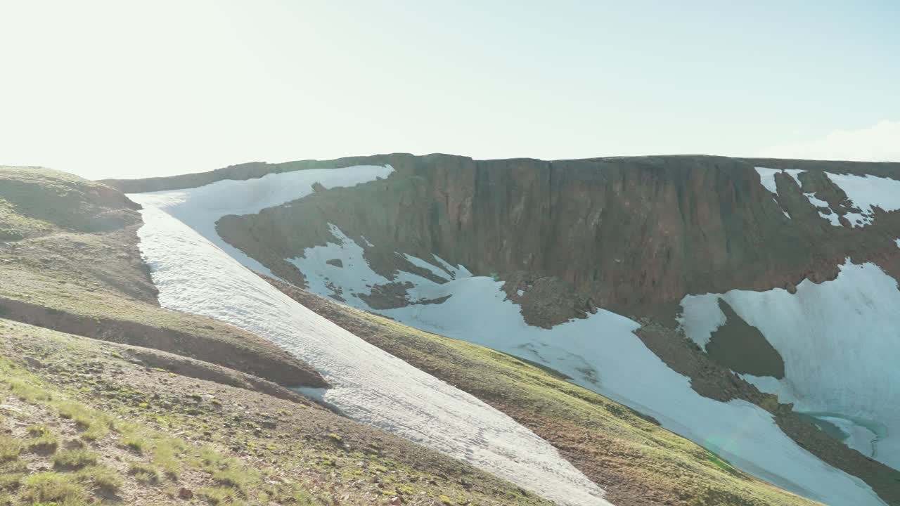 tundra nevada parque nacional de las montañas rocosas