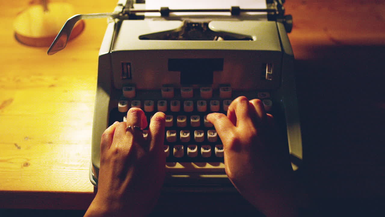 ей нужны только ключи.