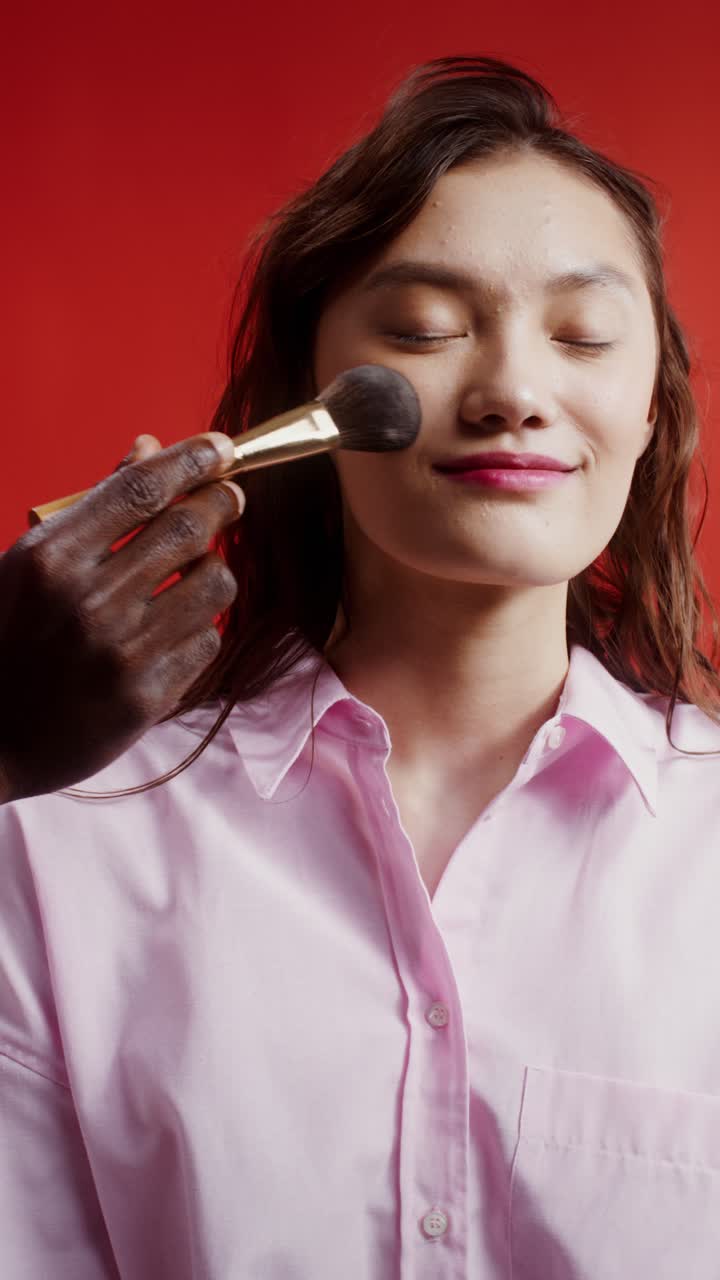 la aplicación de maquillaje