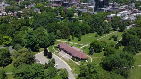 goodale park es un parque público en el área del pueblo victoriano de columbus, ohio