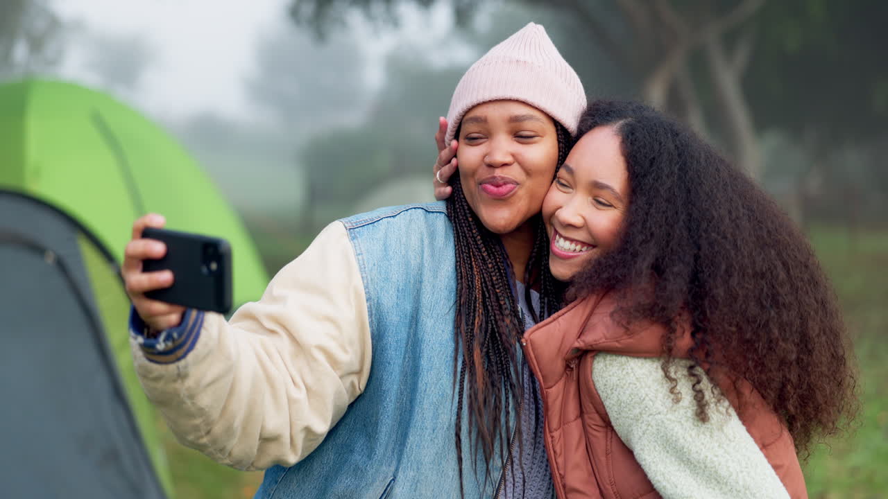 Friends, camping and selfie