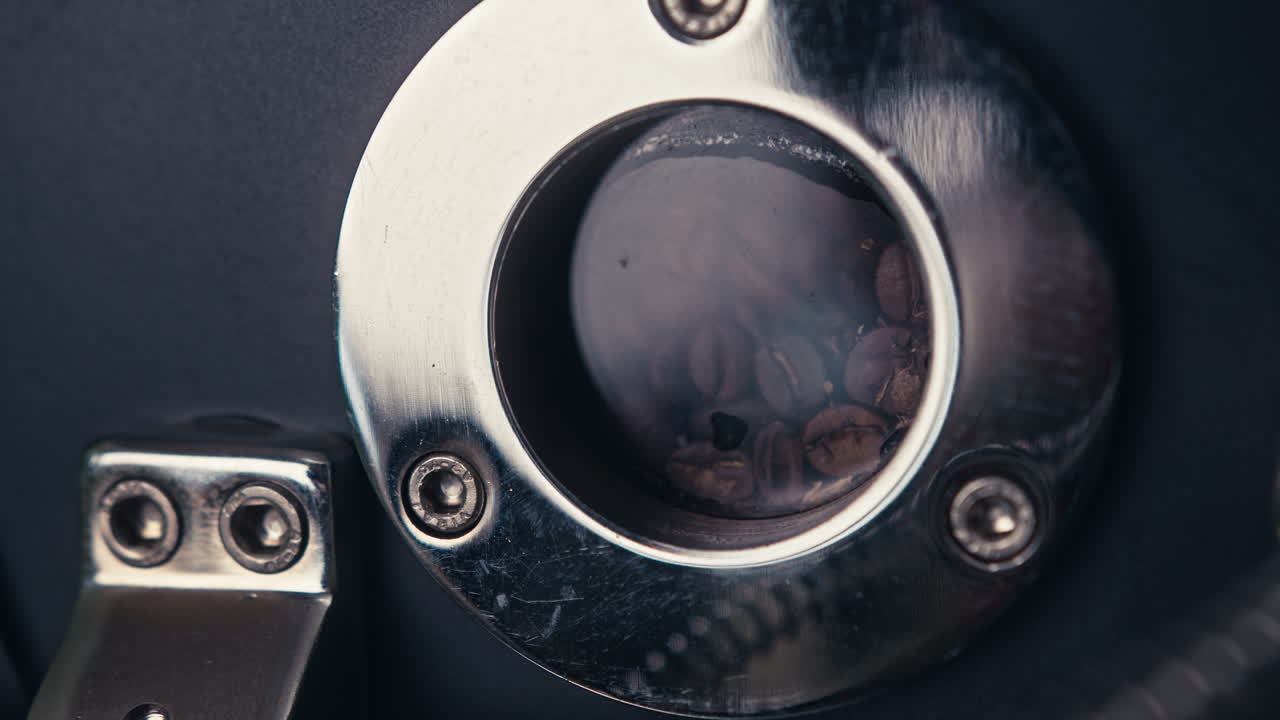 기 기계 에 있는 커피 콩