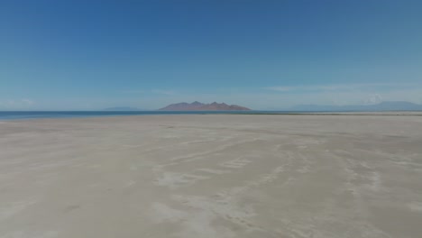 Trucking-forward-drone-shot-at-the-Great-Salt-Lake