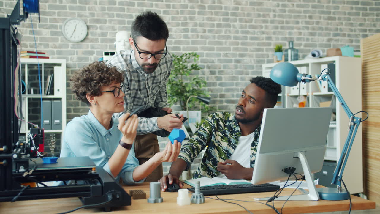 Team Collaboration on 3D Printing Project