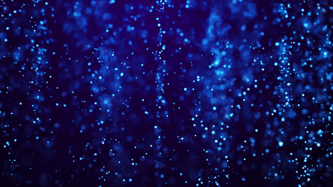 파란 빛의 입자가 보케와 함께 적적한 액체에 떠 있습니다. 빛의 마법의 반이는 추상적인 구조를 형성합니다. 축제 행사를위한 4k에서 환상적인 배경. 알파 채널로 루마 매트.