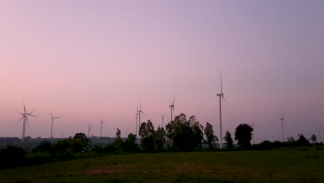 Windkraftanlagen-Sind-Saubere-Alternative-Energieoptionen-Für-Thailand-Und-Das-Südostasiatische-Festland