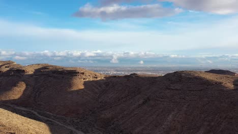 drone-fight-over-mountain-to-view-of-las-Vegas