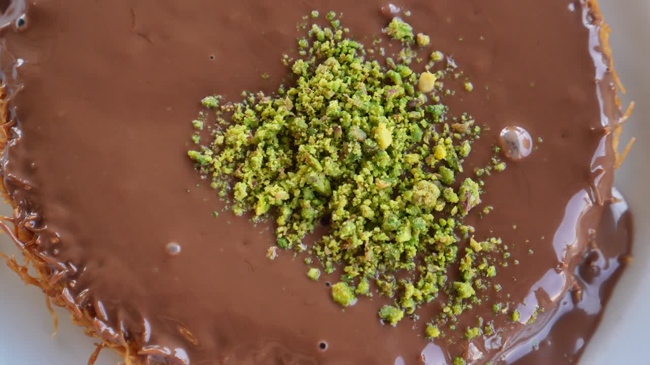 Kunefe with chocolate and pistachios