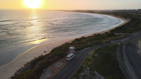 Golden-Hour-in-Geraldton,-Western-Australia