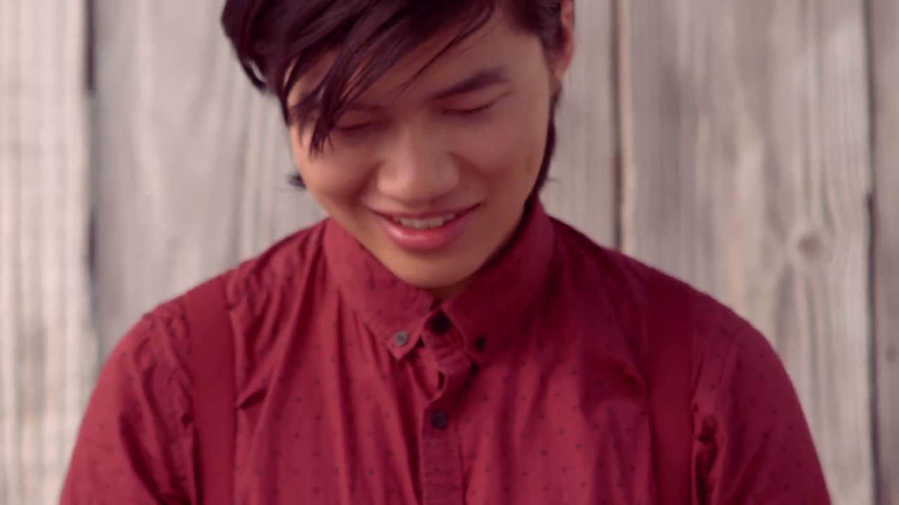 책에 연필로 쓰는  ⁇ 스터