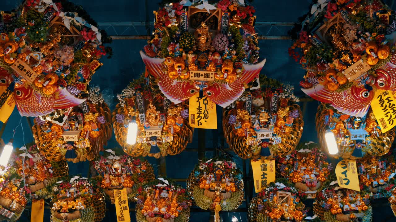 la multitud de personas en el mercado