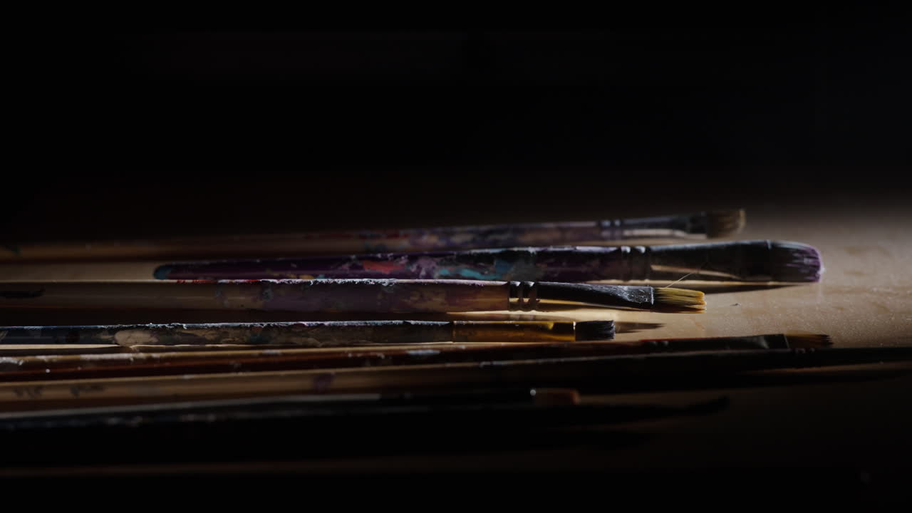 pinceles de pintura usados