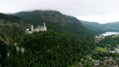 neuschwanstein castle bavarian alps germany