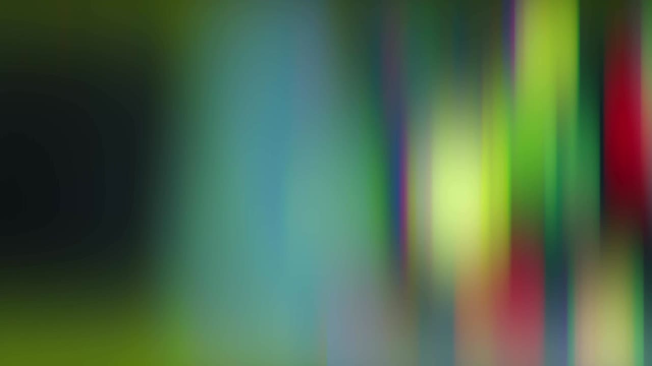 movimiento distorsionado y borroso de luces brillantes multicolores