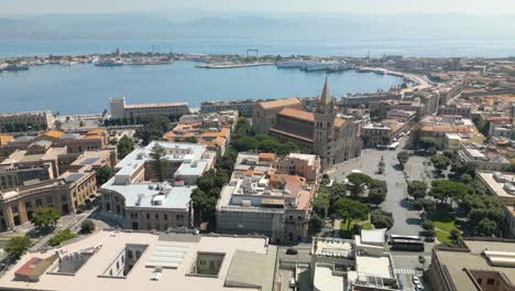 messina, sicily, italy - cinematic establishing shot of city center